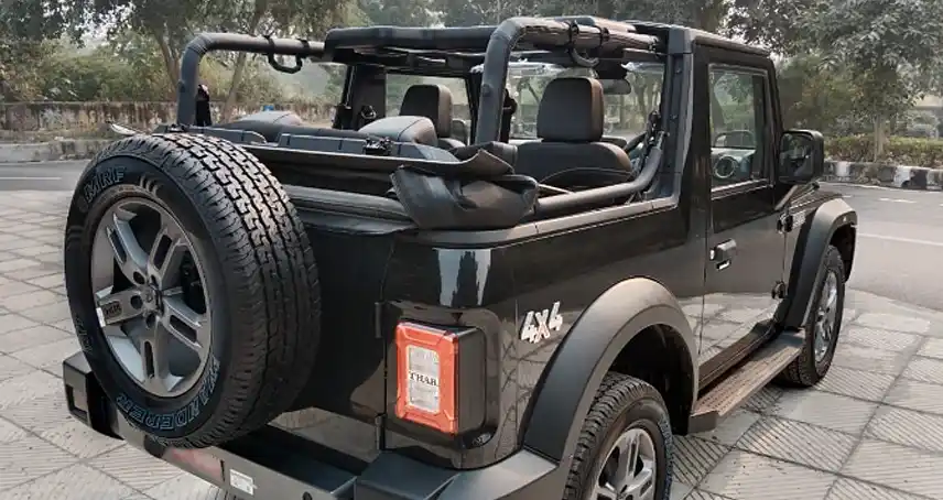 Mahindra Thar 4×4 Convertible (Automatic)